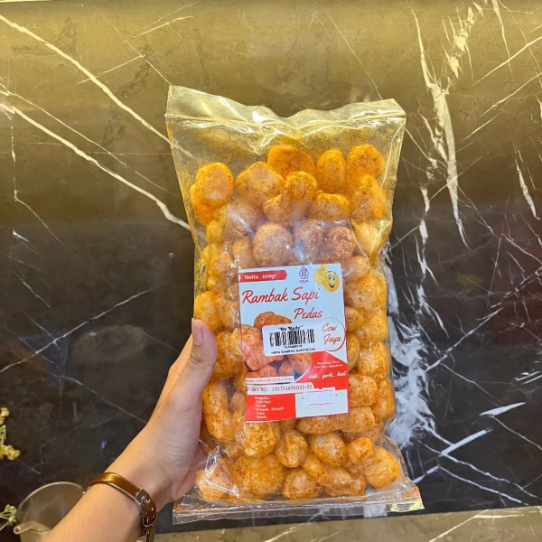 Rambak Sapi Pedas Haryono 100gr – Camilan Kerupuk Kulit Sapi Gurih dan Renyah - Gambar 3